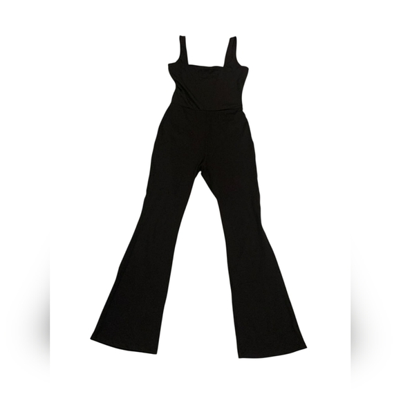 Thrive Pants - ​TIS Thrive Black Flare Jumpsuit Activewear Cutout L